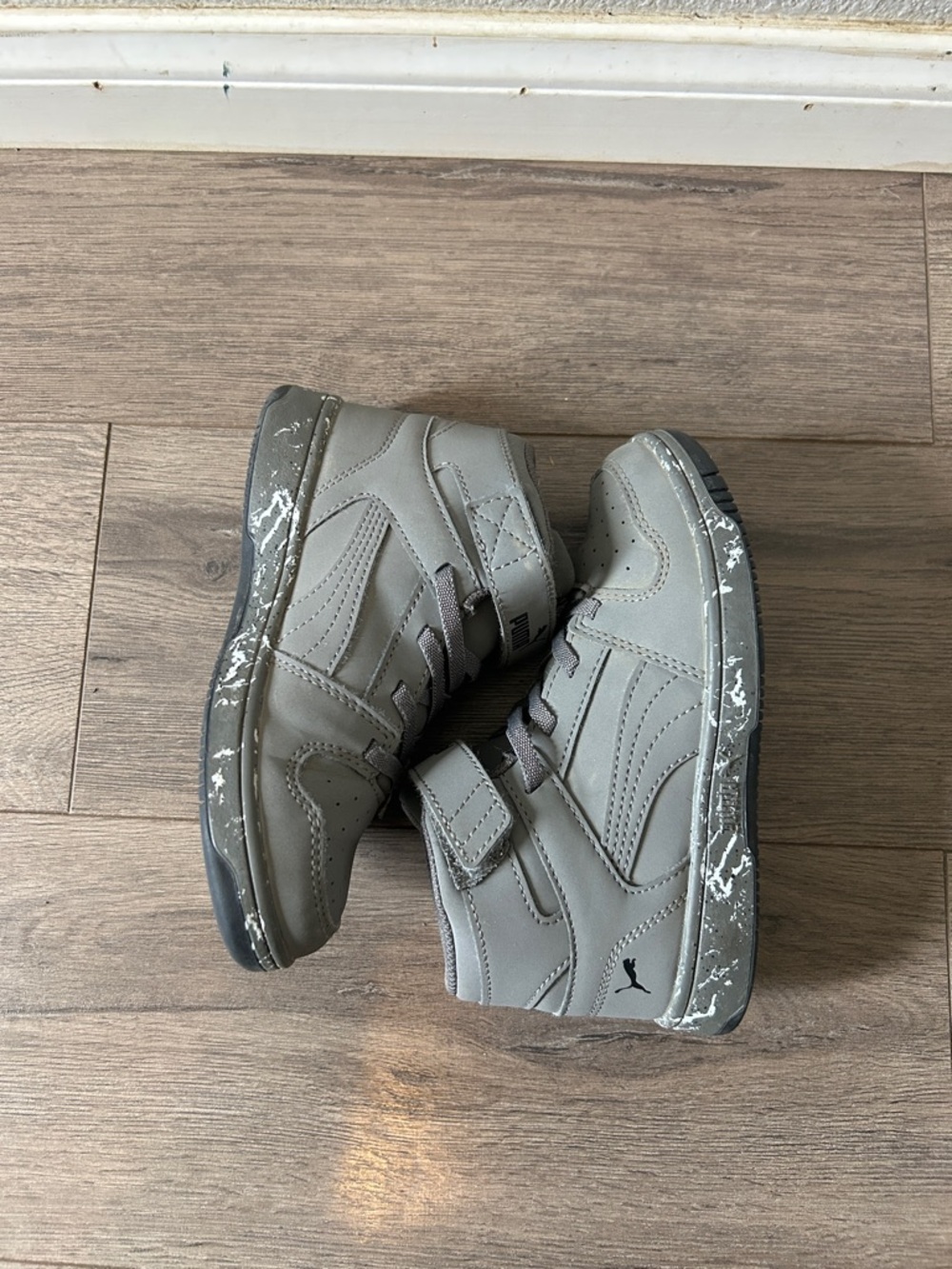 Puma Gray Kids High-Top Hook-and-Loop Sneakers size 12 - Picture 6 of 6